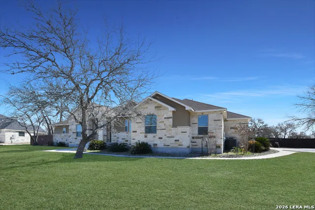 105 Bobby Lynn Adkins, TX 78101